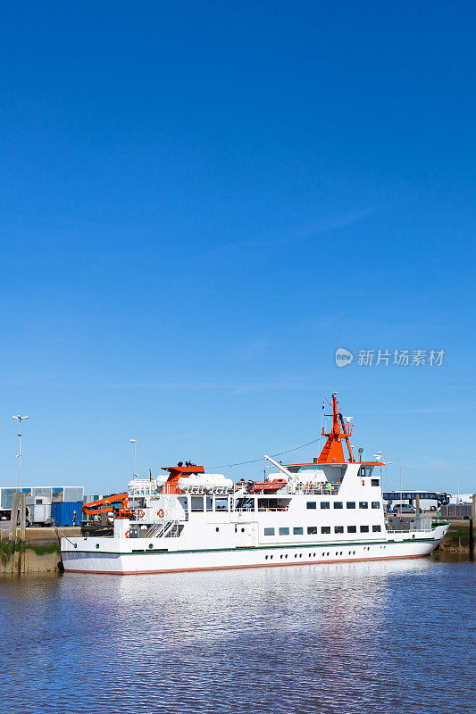 Ferry Spiekeroog I位于东弗里西亚北海Neuharlingersiel。2023年，德国下萨克森州